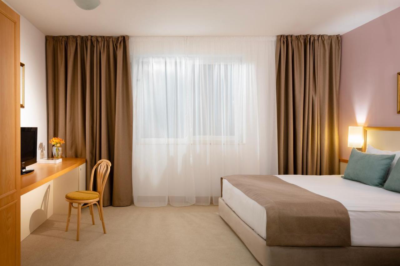Arte Sofia Hotel Ngoại thất bức ảnh